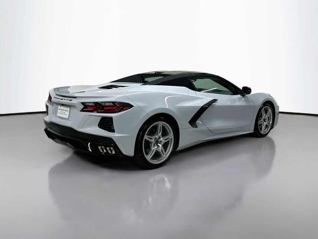 Used 2024 Chevrolet Corvette Stingray Preferred Conv w/ 2LT RWD image 9