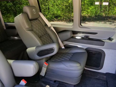 Used 2025 Chevrolet Express 2500 w/ Driver Convenience Package image 46