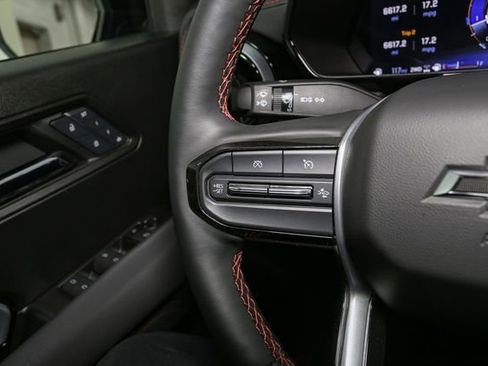 Used 2024 Chevrolet Colorado Z71 w/ Z71 Convenience Package 2 image 32