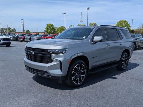 Used 2024 Chevrolet Tahoe RST w/ Luxury Package image 7