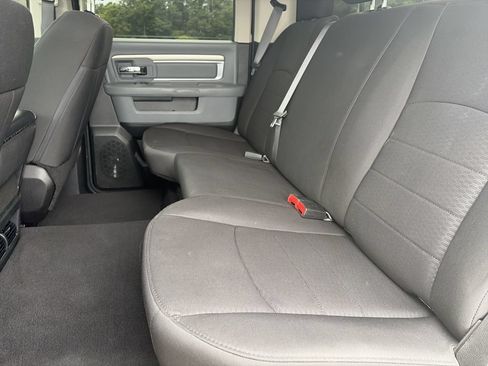 Used 2019 RAM 1500 Warlock AWD/4WD image 30