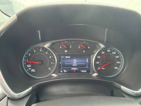 Used 2024 Chevrolet Equinox LT FWD image 16