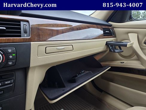 Used 2011 BMW 328i xDrive Sedan AWD/4WD image 12