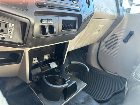 Used 2009 Ford F250 King Ranch image 34