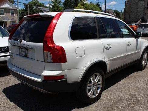 Used 2011 Volvo XC90 3.2 FWD image 4