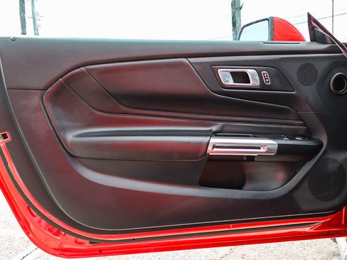 Used 2024 Ford Mustang Premium image 21