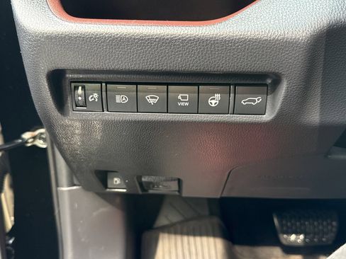 Used 2021 Toyota RAV4 Limited AWD/4WD image 32