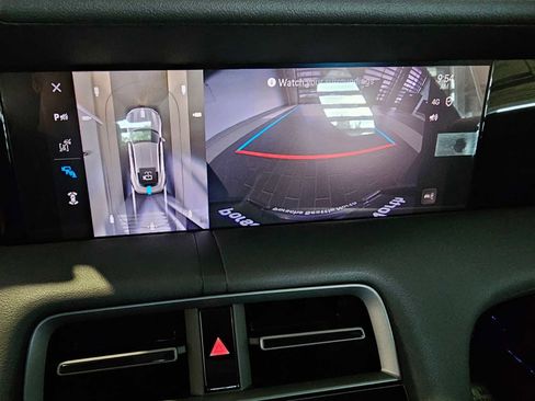 New 2025 Porsche Taycan image 32