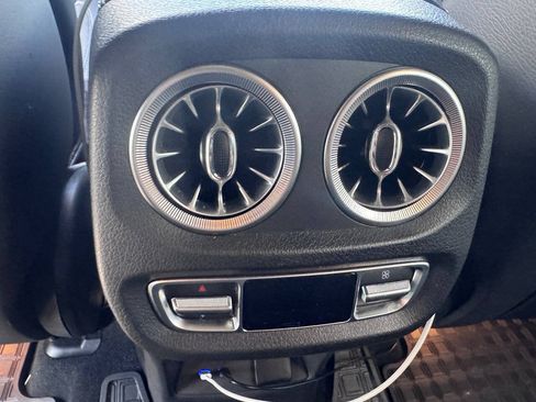 Used 2025 Mercedes-Benz G 550 image 58