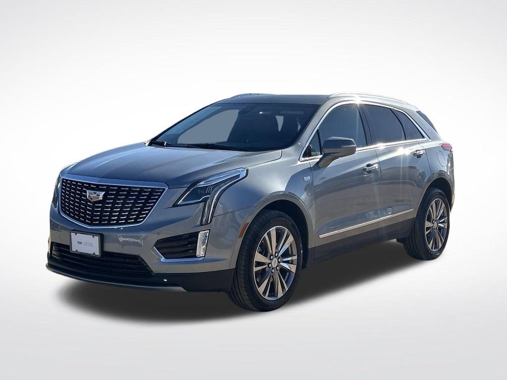 Certified 2025 Cadillac XT5 Premium Luxury AWD/4WD image 3