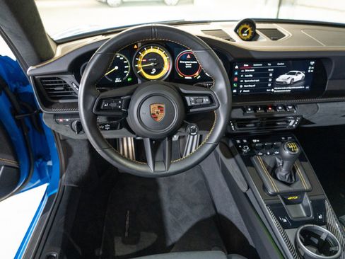 Certified 2023 Porsche 911 GT3 RWD image 27