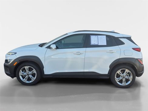 Used 2023 Hyundai Kona SEL w/ Cargo Package image 7