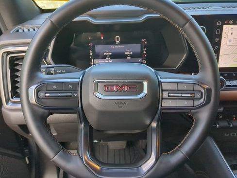 Used 2023 GMC Canyon AT4 w/ AT4 Premium Package AWD/4WD image 69