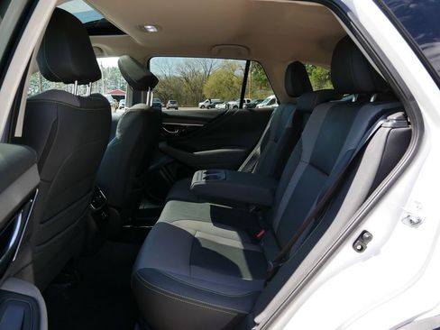 Used 2024 Subaru Outback Onyx Edition image 11