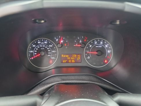 Used 2021 RAM ProMaster City Tradesman FWD image 18