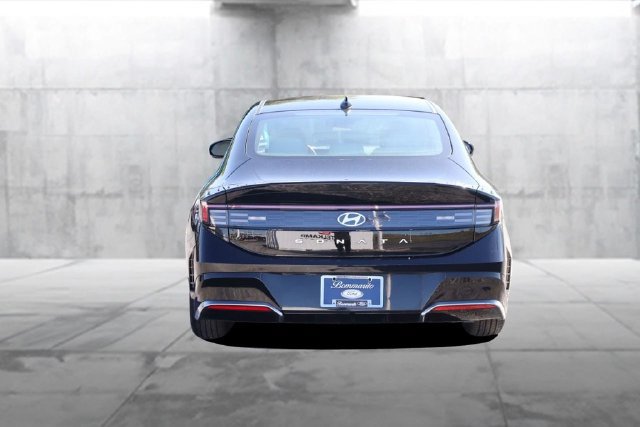 Used 2025 Hyundai Sonata SEL FWD image 6