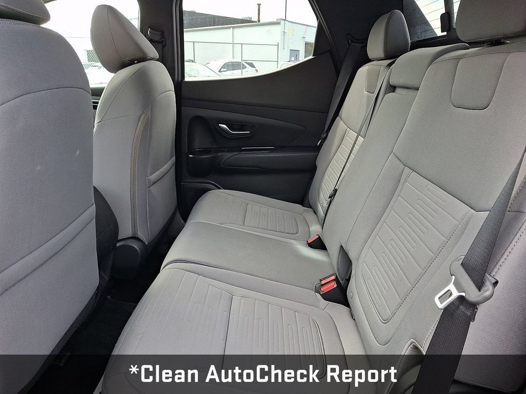 Used 2023 Hyundai Santa Cruz SEL Premium AWD/4WD image 10