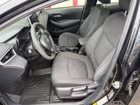 Used 2020 Toyota Corolla LE FWD image 28