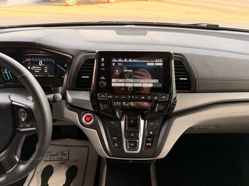 Used 2018 Honda Odyssey EX-L image 25
