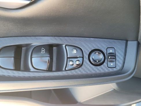 Used 2024 Nissan Sentra SV image 13