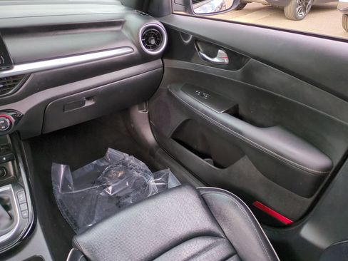 Certified 2023 Kia Forte GT-Line w/ GT-Line Premium Package image 16