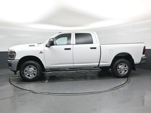New 2026 RAM 2500 Tradesman AWD/4WD image 7