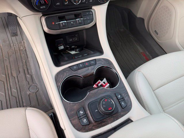 Used 2021 GMC Acadia Denali w/ Denali Ultimate Package AWD/4WD image 24