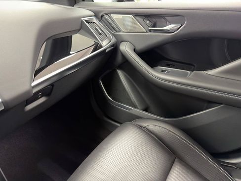 Used 2020 Jaguar I-PACE SE AWD/4WD image 24