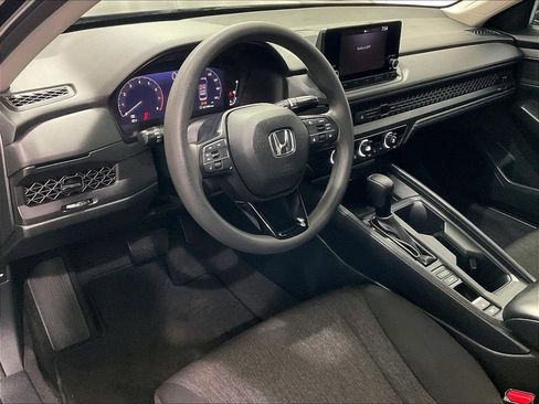 Used 2023 Honda Accord LX image 8