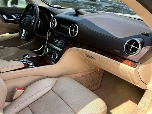 Used 2016 Mercedes-Benz SL 400 SL 400 image 18