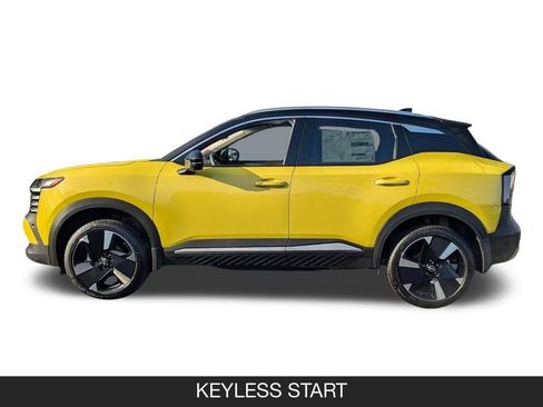 New 2026 Nissan Kicks SR FWD image 6