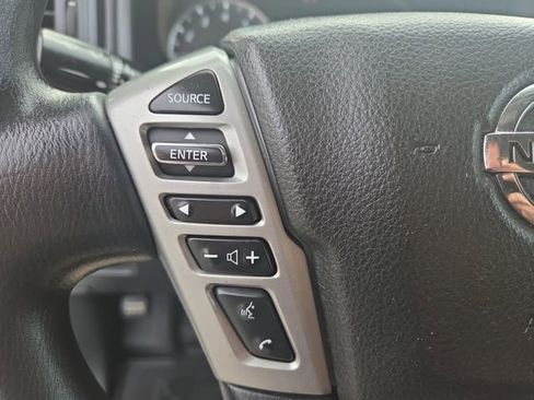 Used 2022 Nissan Titan S w/ S Utility Package image 20