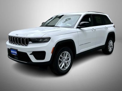 New 2026 Jeep Grand Cherokee Laredo