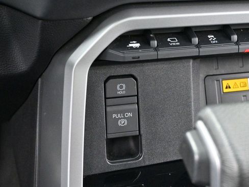 Used 2024 Toyota Tundra Platinum AWD/4WD image 26
