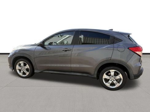 Used 2016 Honda HR-V EX image 2