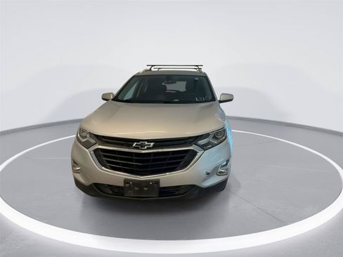 Used 2018 Chevrolet Equinox LT w/ LPO, Hit The Road Package AWD/4WD image 2