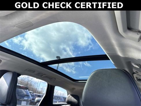 Used 2022 Volvo XC60 B6 Inscription w/ Advanced Package image 16