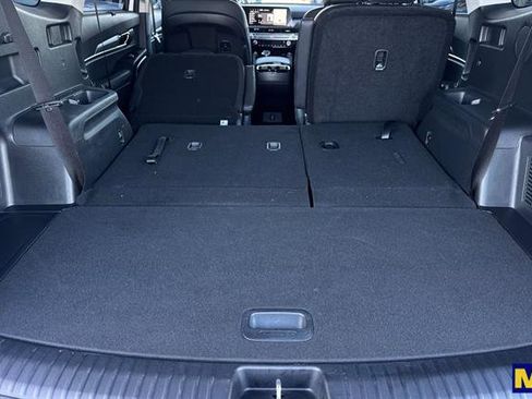 Used 2025 Kia Telluride EX image 17