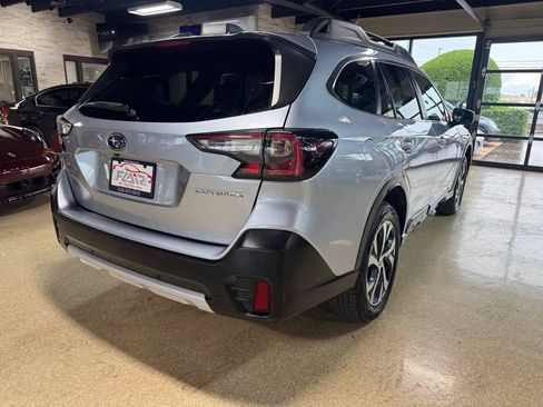 Used 2022 Subaru Outback Limited w/ Tech Package 2 AWD/4WD image 7