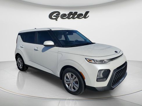 Used 2020 Kia Soul LX image 2