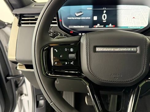 New 2026 Land Rover Range Rover Sport Dynamic SE AWD/4WD image 39