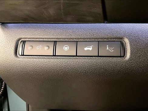 New 2026 Nissan Pathfinder Platinum AWD/4WD image 31