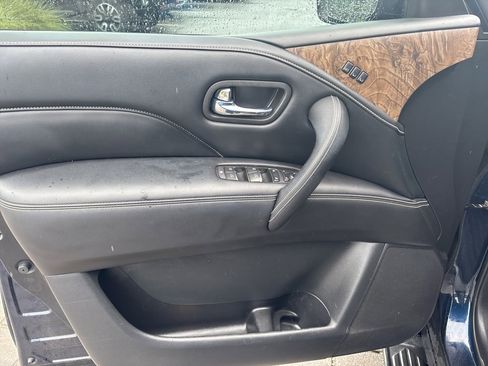 Used 2021 INFINITI QX80 Premium Select w/ All-Season Package image 14