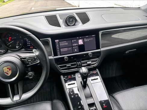 Certified 2022 Porsche Macan GTS AWD/4WD image 10