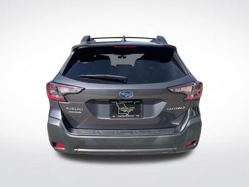 Used 2023 Subaru Outback Premium AWD/4WD image 8