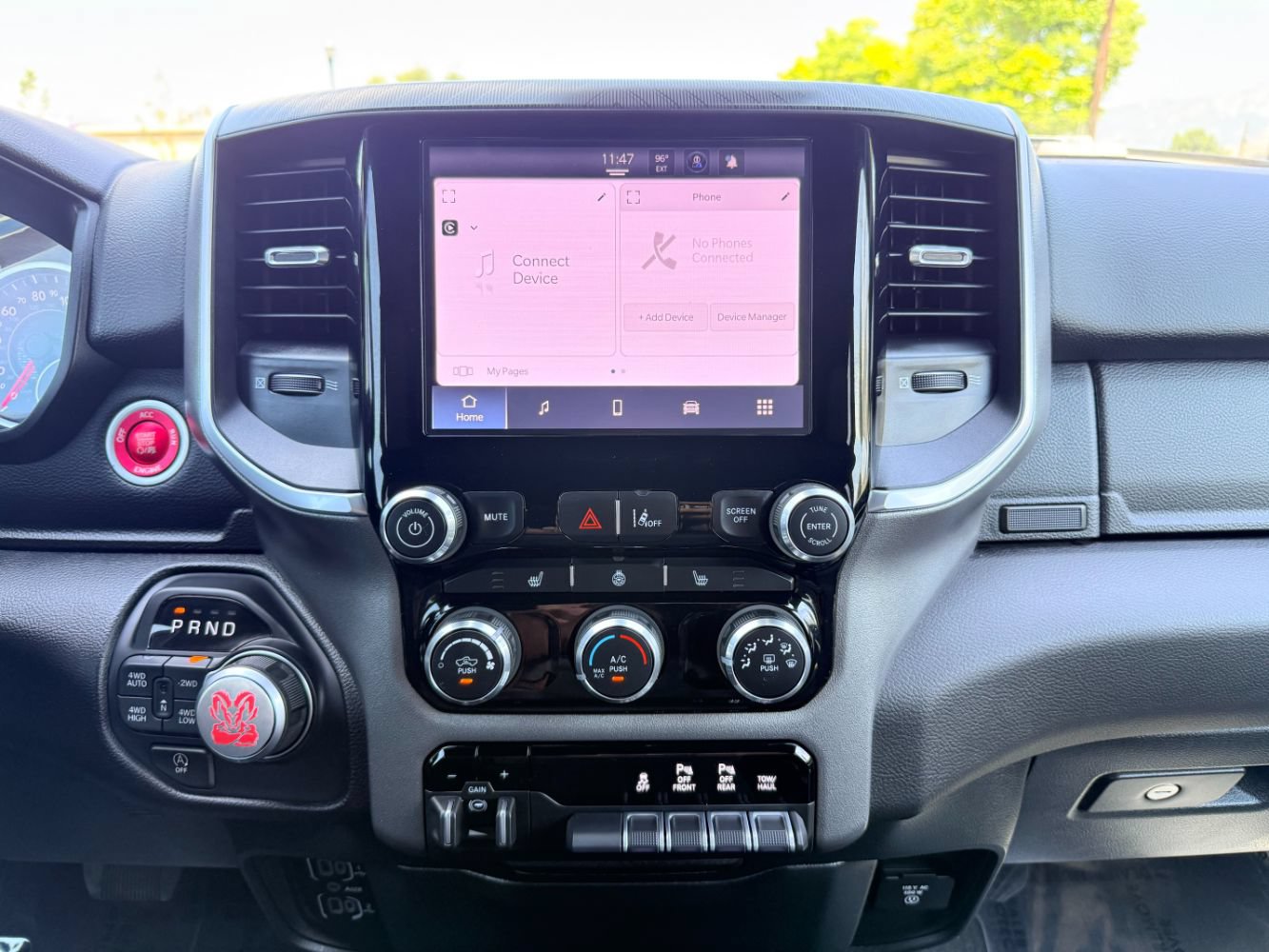 Used 2025 RAM 1500 Big Horn AWD/4WD image 15