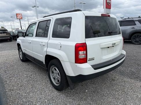 Used 2016 Jeep Patriot Sport w/ Power Value Group image 4