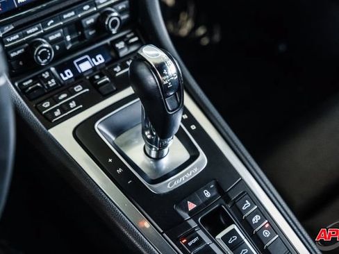 Used 2014 Porsche 911 Carrera 4S AWD/4WD image 12