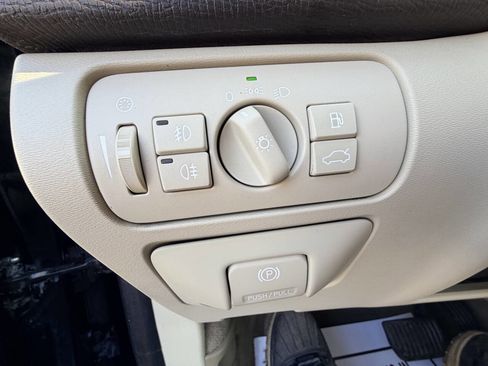 Used 2010 Volvo XC60 3.2 image 8