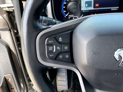 Used 2022 Ford Bronco Wildtrak AWD/4WD image 19